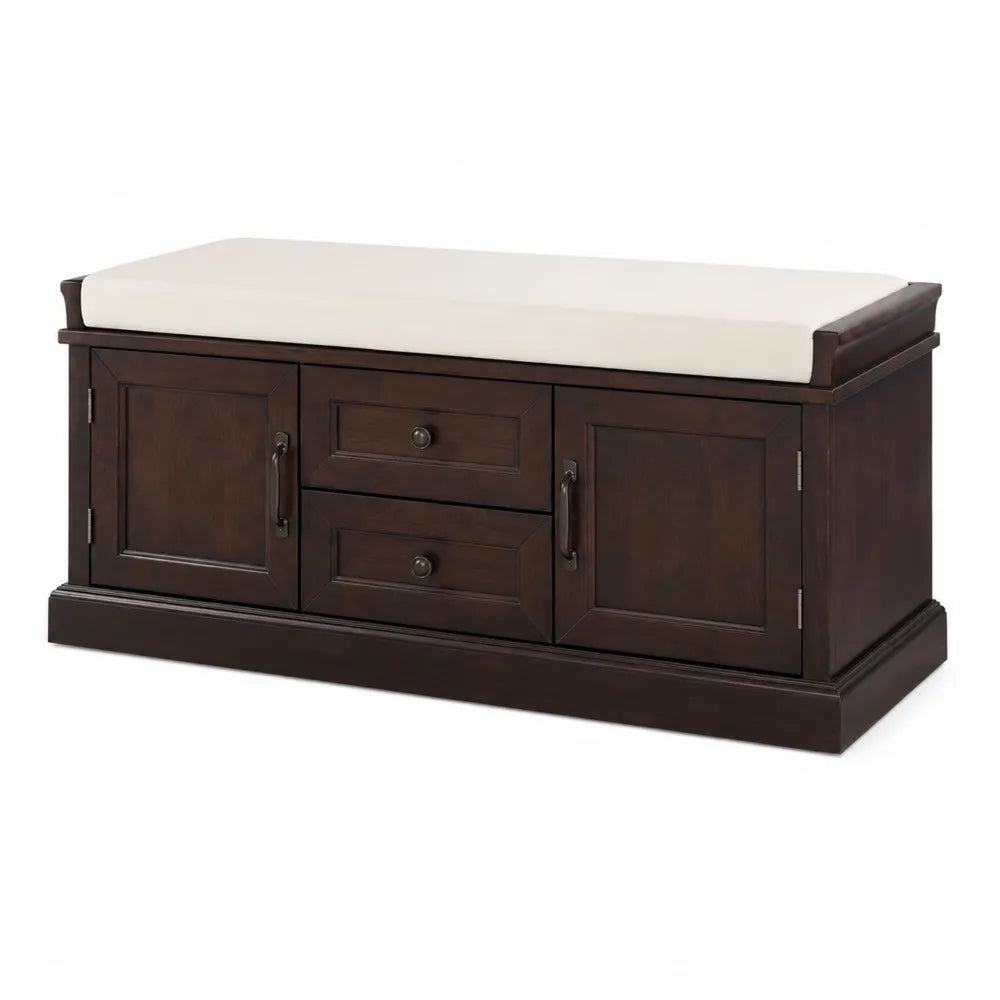 Banc en bois marron avec coussin en tissu blanc